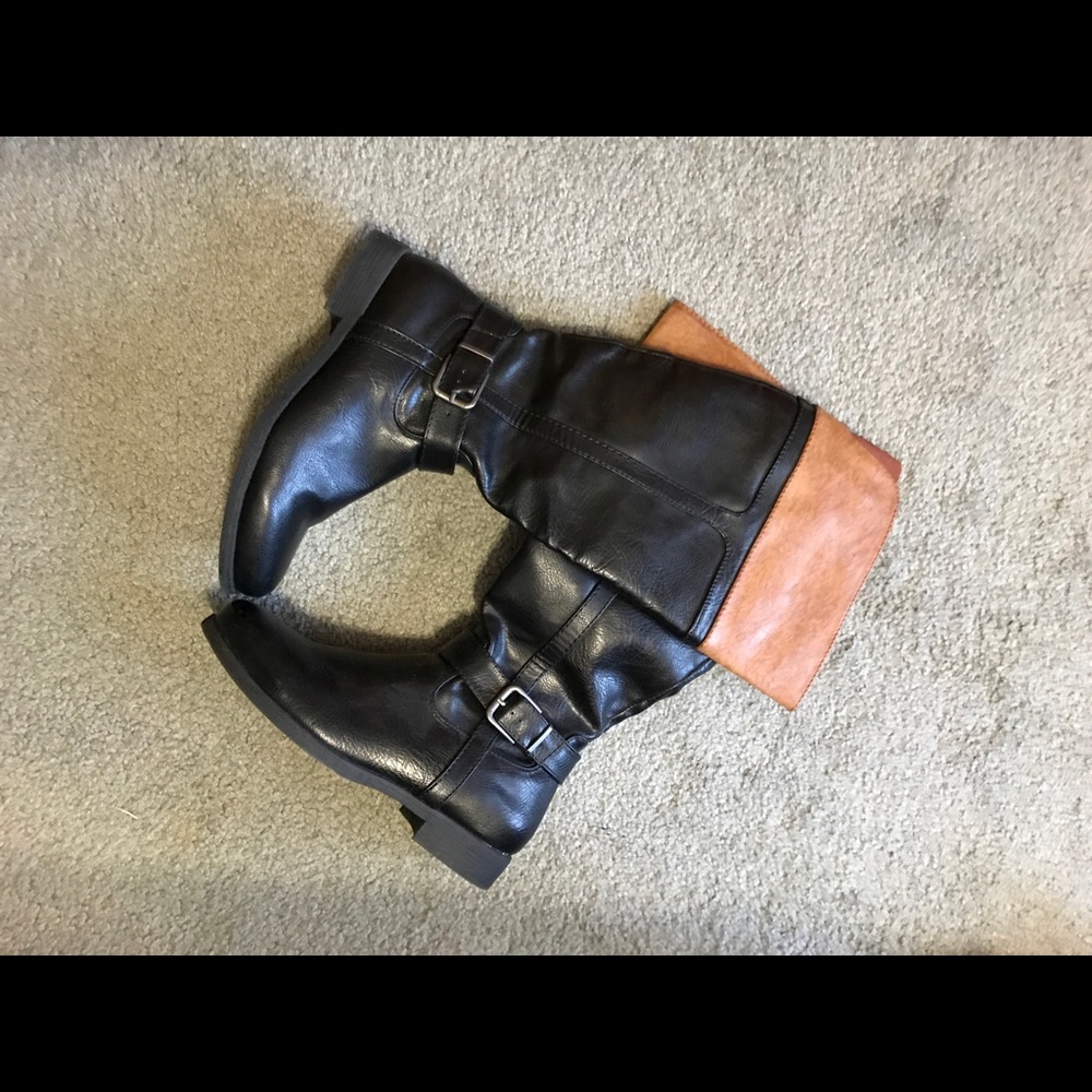 Black and Tan color blocked wide calf boots